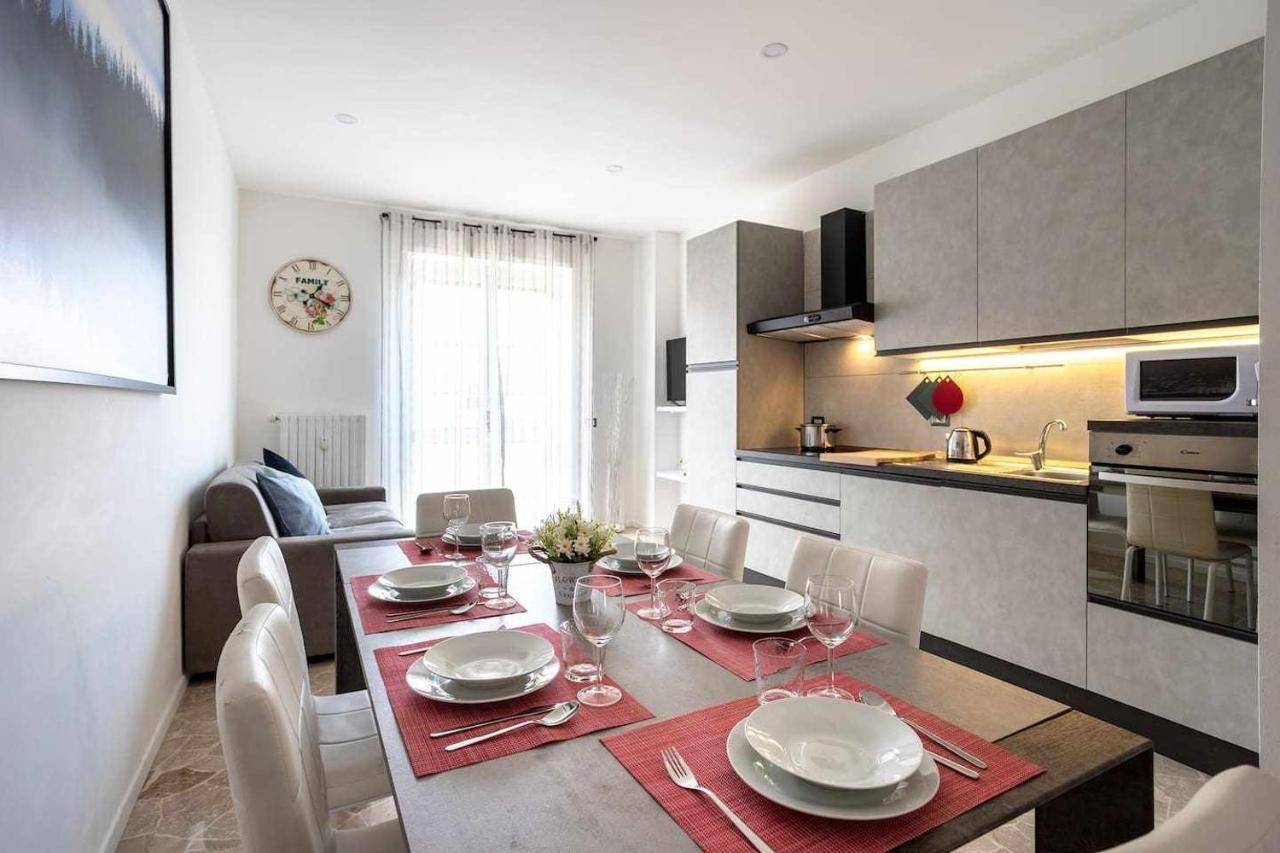 Milano City Apartments - Parking And Comfort - Spacious Apt Up To 8 Pax Milão Exterior foto