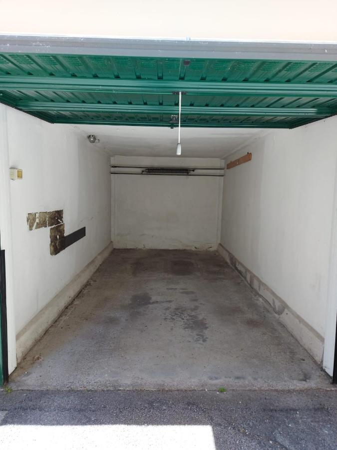 Milano City Apartments - Parking And Comfort - Spacious Apt Up To 8 Pax Milão Exterior foto